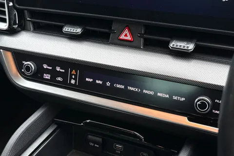 RJ73AOK Kia Sportage 1.6 T-GDi MHEV GT-Line DCT Euro 6 (s/s) 5dr Thumbnail #52