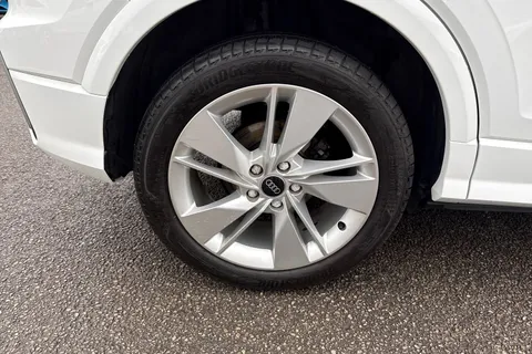 11 of 51 for Audi Q2 S line 30 TFSI 110 PS 6-speed