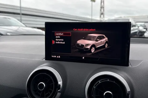 32 of 51 for Audi Q2 S line 30 TFSI 110 PS 6-speed