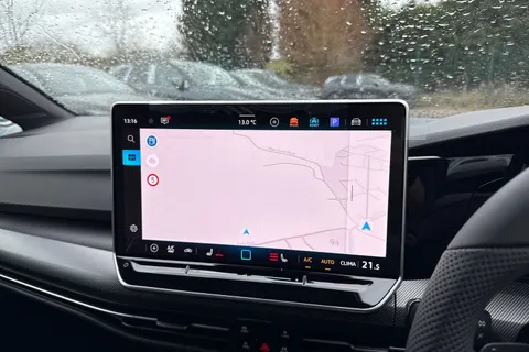  Volkswagen Golf 1.5 eTSI MHEV Black Edition DSG Euro 6 (s/s) 5dr Thumbnail #17