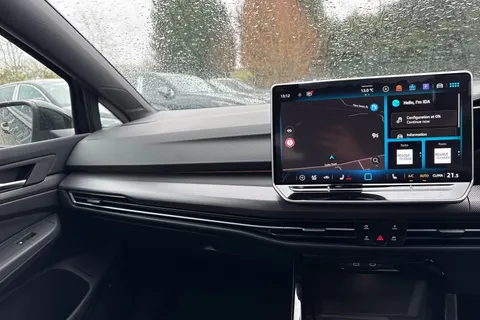  Volkswagen Golf 1.5 eTSI MHEV Black Edition DSG Euro 6 (s/s) 5dr Thumbnail #20