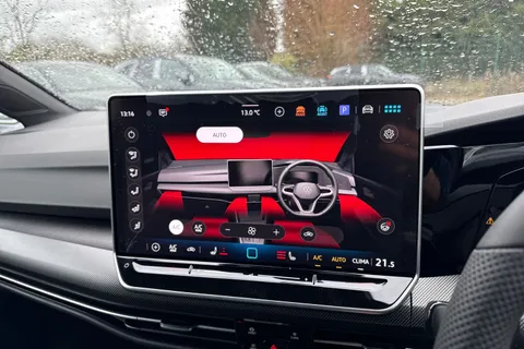  Volkswagen Golf 1.5 eTSI MHEV Black Edition DSG Euro 6 (s/s) 5dr Thumbnail #22