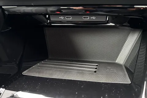  Volkswagen Golf 1.5 eTSI MHEV Black Edition DSG Euro 6 (s/s) 5dr Thumbnail #45