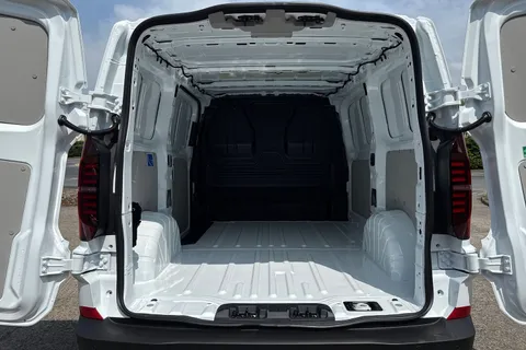 PK25KKW Volkswagen Transporter 2.0 TDI 150 Commerce Plus Van Thumbnail #6