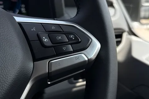 PK25KKW Volkswagen Transporter 2.0 TDI 150 Commerce Plus Van Thumbnail #32