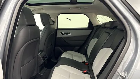 KW74XJL Land Rover Range Rover Velar 2.0 D200 Dynamic HSE 5dr Thumbnail #4