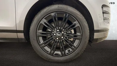 9 of 20 for Land Rover Range Rover Evoque 1.5 P270e Dynamic HSE 5dr