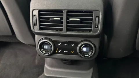 KR73LVX Land Rover Range Rover Velar 2.0 P250 Dynamic HSE 5dr Thumbnail #18