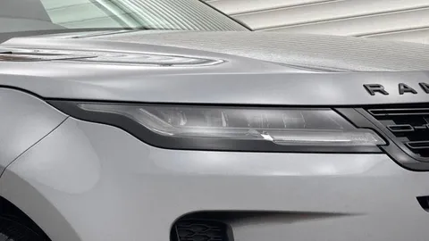 17 of 20 for Land Rover Range Rover Evoque 1.5 P270e Dynamic HSE 5dr