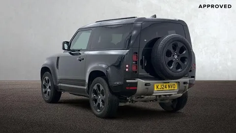 KJ24NVD Land Rover Defender 90 3.0 D250 X-Dynamic HSE 3dr Thumbnail #2