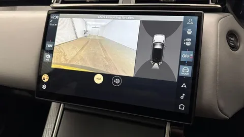 KJ24UTW Land Rover Range Rover Velar 2.0 D200 Dynamic HSE 5dr Thumbnail #13