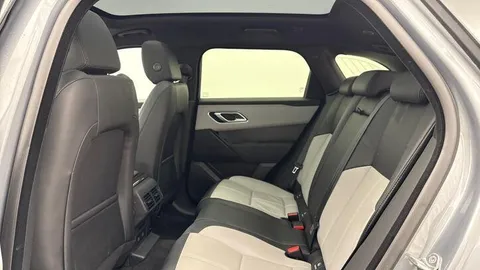 KT73HYW Land Rover Range Rover Velar 2.0 D200 Dynamic SE 5dr Thumbnail #4