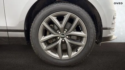 KT73HYW Land Rover Range Rover Velar 2.0 D200 Dynamic SE 5dr Thumbnail #9