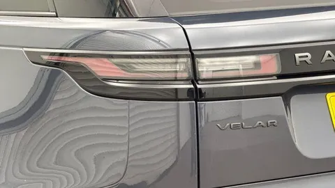KJ24UTW Land Rover Range Rover Velar 2.0 D200 Dynamic HSE 5dr Thumbnail #19