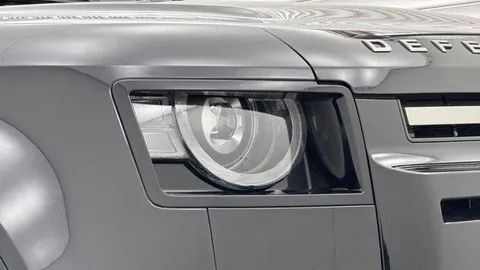 KJ24NVD Land Rover Defender 90 3.0 D250 X-Dynamic HSE 3dr Thumbnail #17