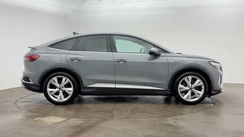 FP72KCZ Audi Q4 e-tron Q4 Sportback S line 40 e-tron 150,00 kW Thumbnail #4