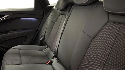 FP72KCZ Audi Q4 e-tron Q4 Sportback S line 40 e-tron 150,00 kW Thumbnail #8