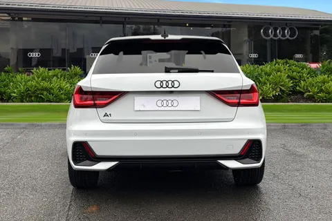  Audi A1 1.0 TFSI 30 Black Edition Sportback S Tronic Euro 6 (s/s) 5dr Thumbnail #5