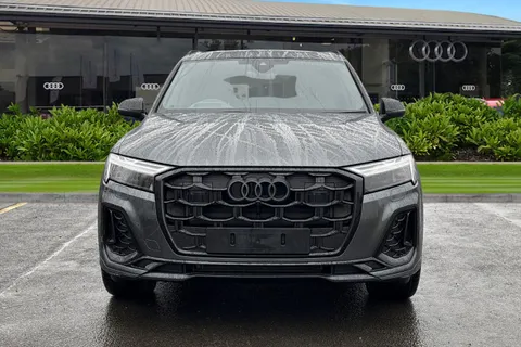  Audi Q7 3.0 TDI V6 Black Edition Tiptronic quattro Euro 6 (s/s) 5dr Thumbnail #6