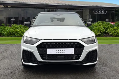  Audi A1 1.0 TFSI 30 Black Edition Sportback S Tronic Euro 6 (s/s) 5dr Thumbnail #6