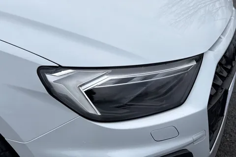  Audi A1 1.0 TFSI 30 Black Edition Sportback S Tronic Euro 6 (s/s) 5dr Thumbnail #9