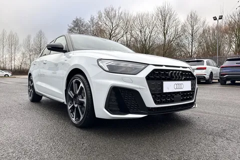  Audi A1 1.0 TFSI 30 Black Edition Sportback S Tronic Euro 6 (s/s) 5dr Thumbnail #28