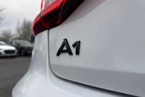  Audi A1 1.0 TFSI 30 Black Edition Sportback S Tronic Euro 6 (s/s) 5dr Thumbnail #35