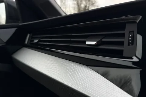  Audi A1 1.0 TFSI 30 Black Edition Sportback S Tronic Euro 6 (s/s) 5dr Thumbnail #45