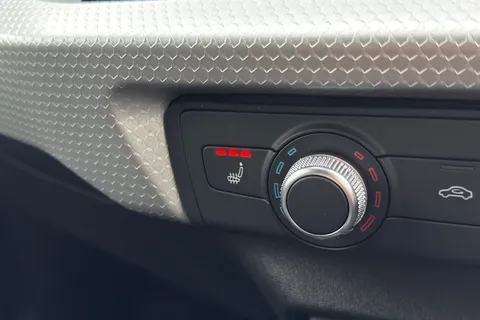  Audi A1 1.0 TFSI 30 Black Edition Sportback S Tronic Euro 6 (s/s) 5dr Thumbnail #46