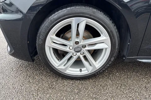 10 of 52 for Audi A1 S line 30 TFSI 116 PS 6-speed