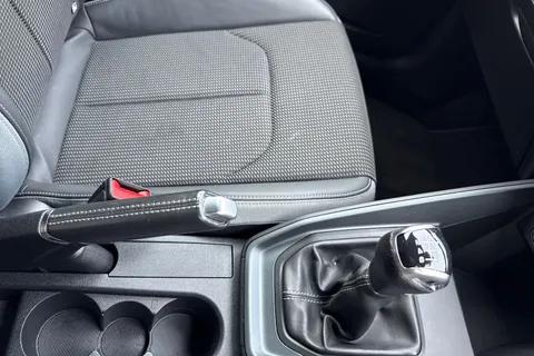 23 of 52 for Audi A1 S line 30 TFSI 116 PS 6-speed