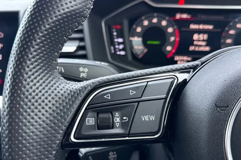 26 of 52 for Audi A1 S line 30 TFSI 116 PS 6-speed