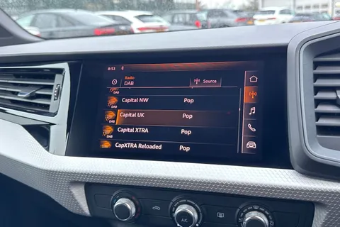 31 of 52 for Audi A1 S line 30 TFSI 116 PS 6-speed