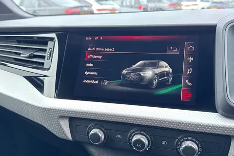 38 of 52 for Audi A1 S line 30 TFSI 116 PS 6-speed