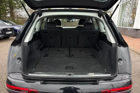 RK72MKD Audi Q7 Sport 55 TFSI quattro 340 PS tiptronic Thumbnail #6