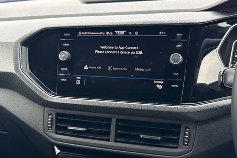 40 of 47 for VOLKSWAGEN T-CROSS 1.0 TSI 110 R-Line 5dr DSG