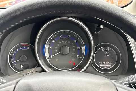 18 of 50 for Honda Jazz 1.3 EX Navi 5dr CVT