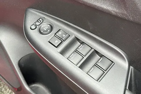 22 of 50 for Honda Jazz 1.3 EX Navi 5dr CVT