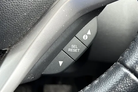 36 of 50 for Honda Jazz 1.3 EX Navi 5dr CVT