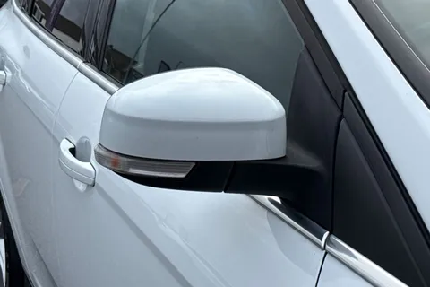 WT17ZHZ Ford Focus 1.0T EcoBoost Titanium Euro 6 (s/s) 5dr Thumbnail #28