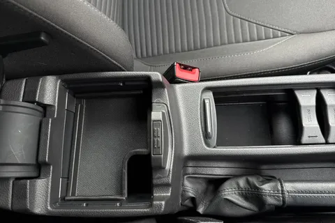 WT17ZHZ Ford Focus 1.0T EcoBoost Titanium Euro 6 (s/s) 5dr Thumbnail #44