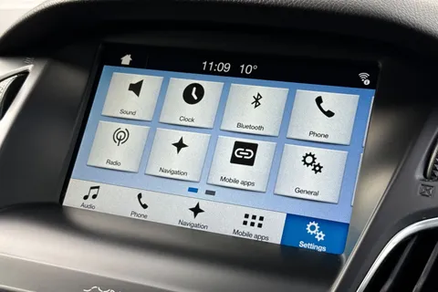 WT17ZHZ Ford Focus 1.0T EcoBoost Titanium Euro 6 (s/s) 5dr Thumbnail #48