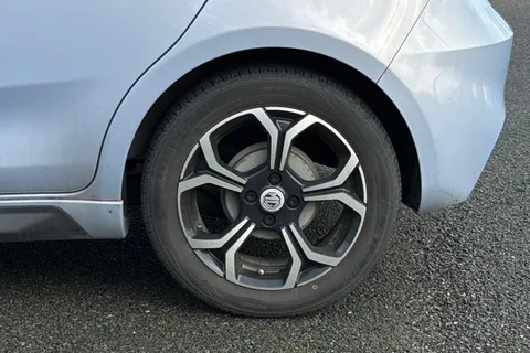 ML22HHB MG Mg3 1.5 VTi-TECH Exclusive Nav Euro 6 (s/s) 5dr Thumbnail #15