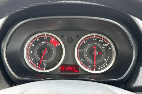 ML22HHB MG Mg3 1.5 VTi-TECH Exclusive Nav Euro 6 (s/s) 5dr Thumbnail #20