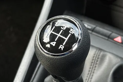 ML22HHB MG Mg3 1.5 VTi-TECH Exclusive Nav Euro 6 (s/s) 5dr Thumbnail #39