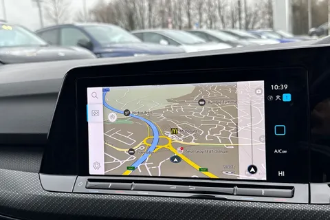 DE72RCU Volkswagen Golf 2.0 TDI 150 R-Line 5dr DSG Thumbnail #18