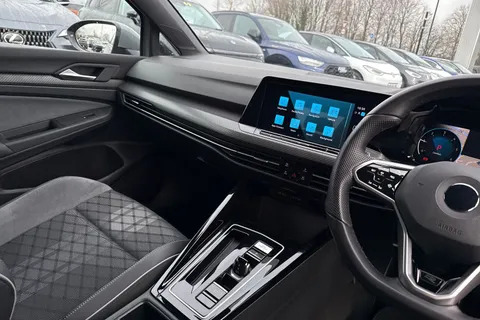 DE72RCU Volkswagen Golf 2.0 TDI 150 R-Line 5dr DSG Thumbnail #21