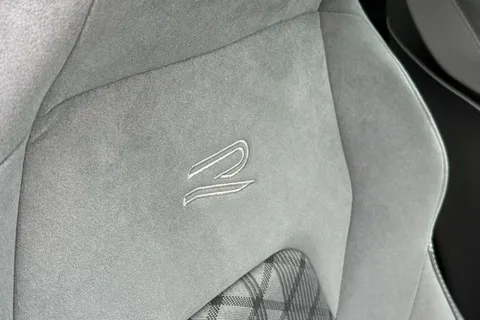 DE72RCU Volkswagen Golf 2.0 TDI 150 R-Line 5dr DSG Thumbnail #36