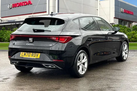 8 of 50 for SEAT LEON 1.5 eTSI 150 FR 5dr DSG