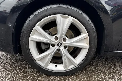 13 of 50 for SEAT LEON 1.5 eTSI 150 FR 5dr DSG